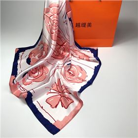 真絲圍巾怎么除皺——真絲圍巾、真絲絲巾。圍巾定制