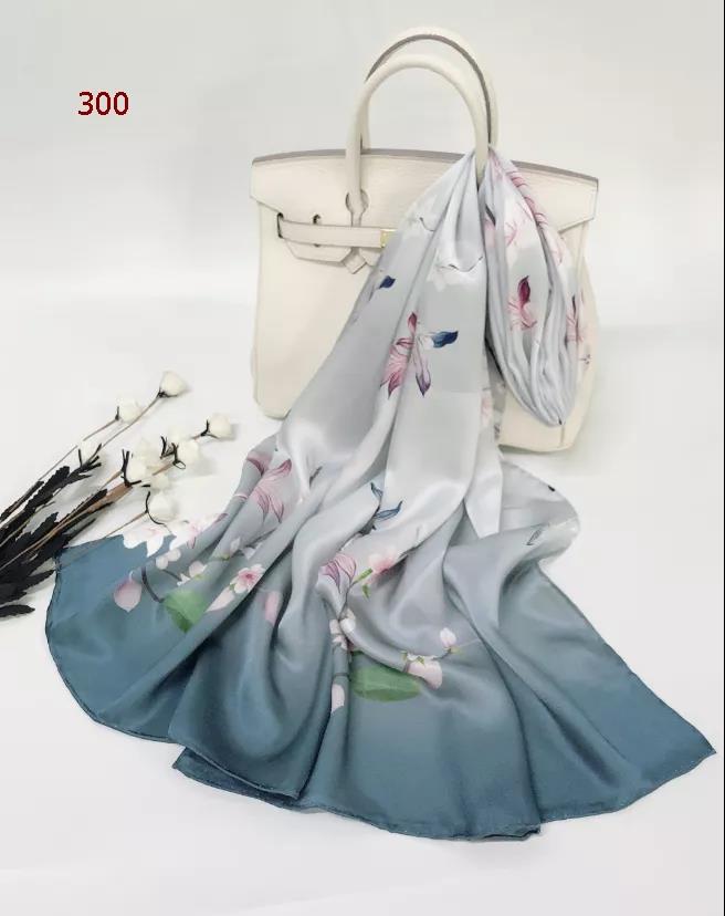真絲圍巾搭配什么衣服好看——真絲圍巾、真絲絲巾、圍巾定制