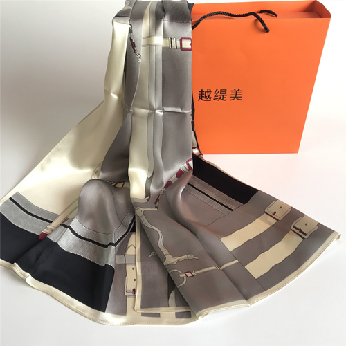 真絲圍巾褶皺后應(yīng)該怎么處理 真絲圍巾褶皺后應(yīng)該怎么處理